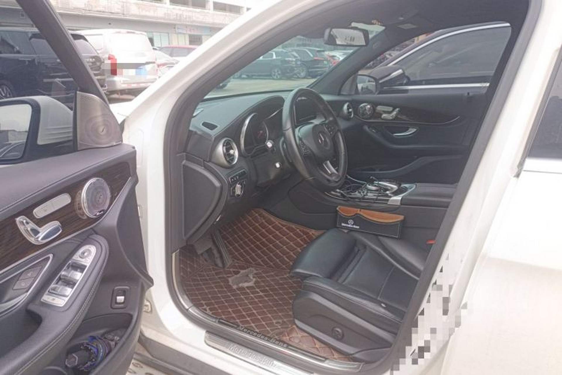 Used Mercedes-Benz GLC 2017 GLC 260 4MATIC Luxury Model Driver Seat
