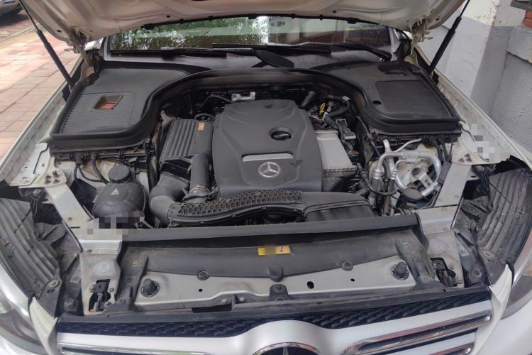 Used Mercedes-Benz GLC 2017 GLC 300 4MATIC Sport Edition Engine Bay