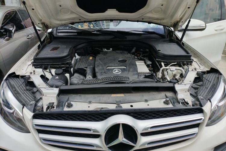 Used Mercedes-Benz GLC 2017 GLC 260 4MATIC Dynamic Edition Engine Bay