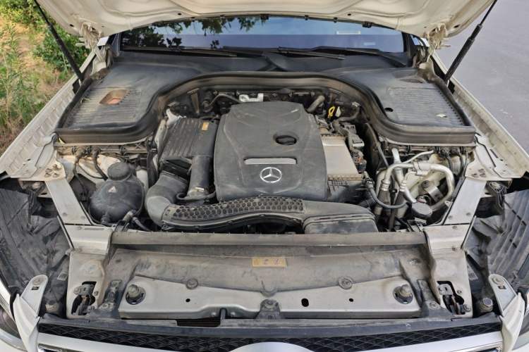 Used Mercedes-Benz GLC 2017 GLC 300 4MATIC Sport Edition Engine Bay