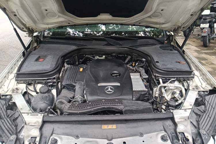 Used Mercedes-Benz GLC 2017 GLC 300 4MATIC Sport Edition Engine Bay