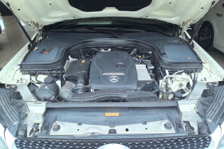 Used Mercedes-Benz GLC 2017 GLC 300 4MATIC Sport Edition Engine Bay
