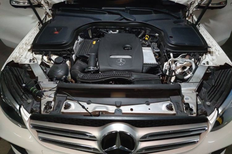 Used Mercedes-Benz GLC 2017 GLC 260 4MATIC Luxury Model Engine Bay