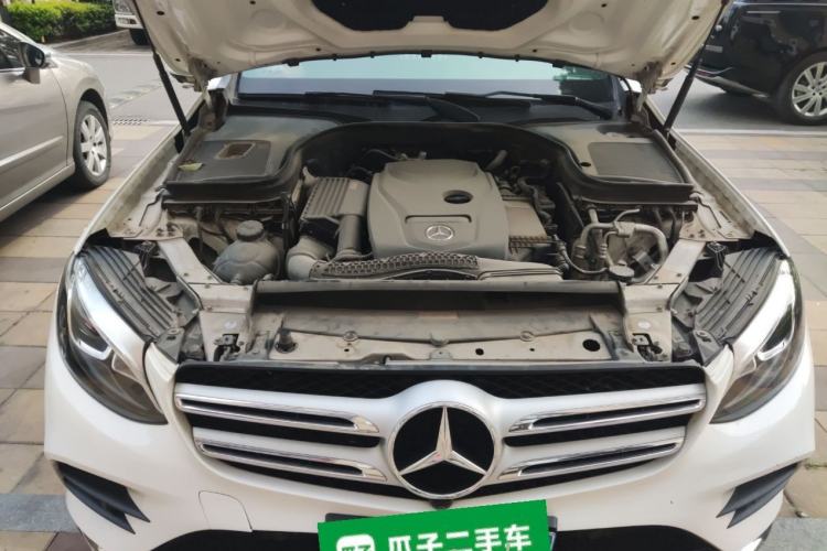 Used Mercedes-Benz GLC 2017 GLC 260 4MATIC Luxury Model Engine Bay