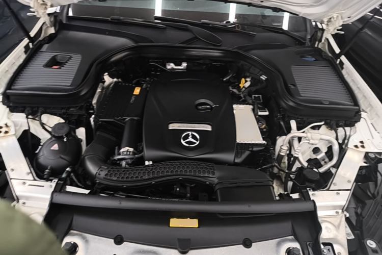Used Mercedes-Benz GLC 2017 GLC 300 4MATIC Sport Edition Engine Bay