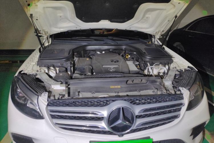Used Mercedes-Benz GLC 2017 GLC 260 4MATIC Luxury Model Engine Bay
