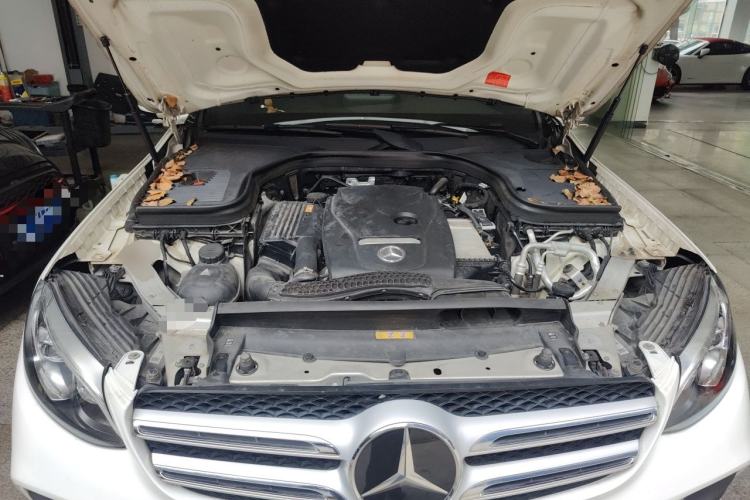 Used Mercedes-Benz GLC 2017 GLC 300 4MATIC Luxury Model Engine Bay