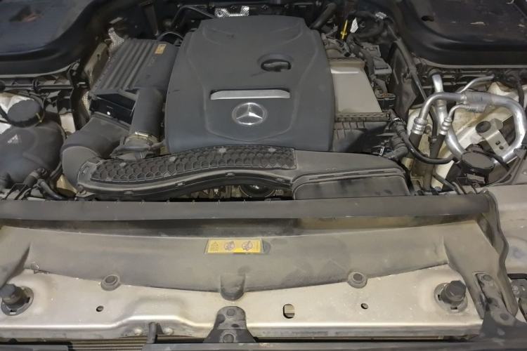 Used Mercedes-Benz GLC 2017 GLC 260 4MATIC Luxury Model Engine Bay