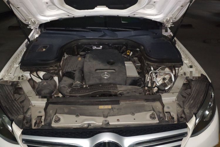 Used Mercedes-Benz GLC 2017 GLC 300 4MATIC Sport Edition Engine Bay