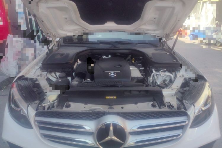Used Mercedes-Benz GLC 2017 GLC 260 4MATIC Dynamic Edition Engine Bay