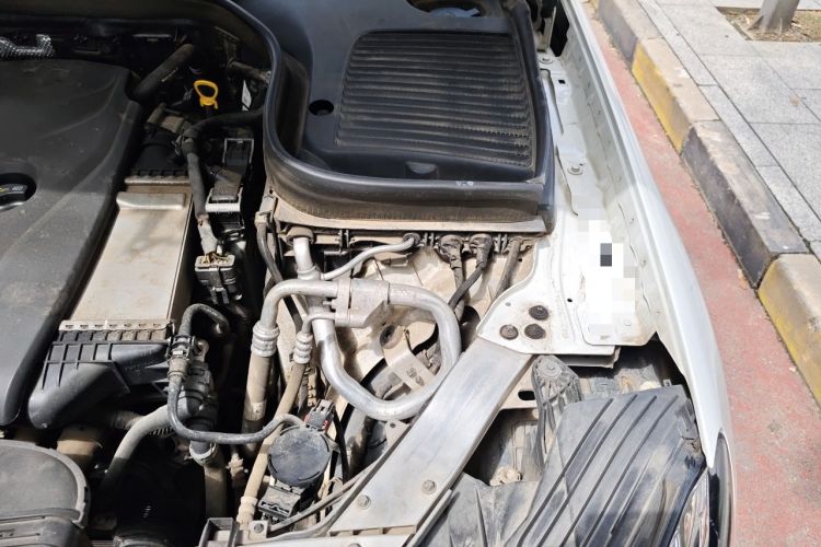 Used Mercedes-Benz GLC 2017 GLC 260 4MATIC Dynamic Edition Engine Bay Left