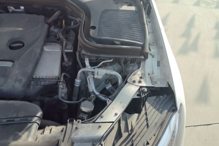 Used Mercedes-Benz GLC 2017 GLC 200 4MATIC Engine Bay Left