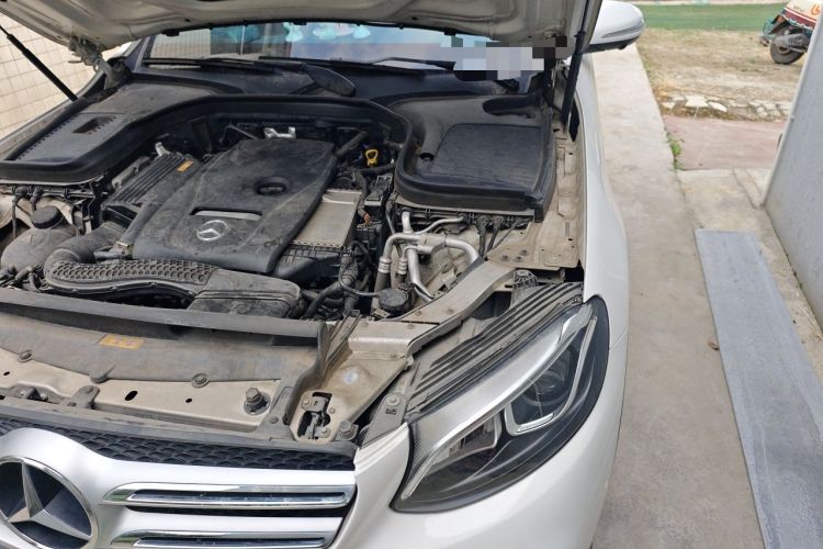 Used Mercedes-Benz GLC 2017 GLC 260 4MATIC Luxury Model Engine Bay Left