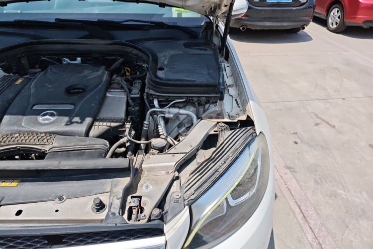 Used Mercedes-Benz GLC 2017 GLC 200 4MATIC Engine Bay Left