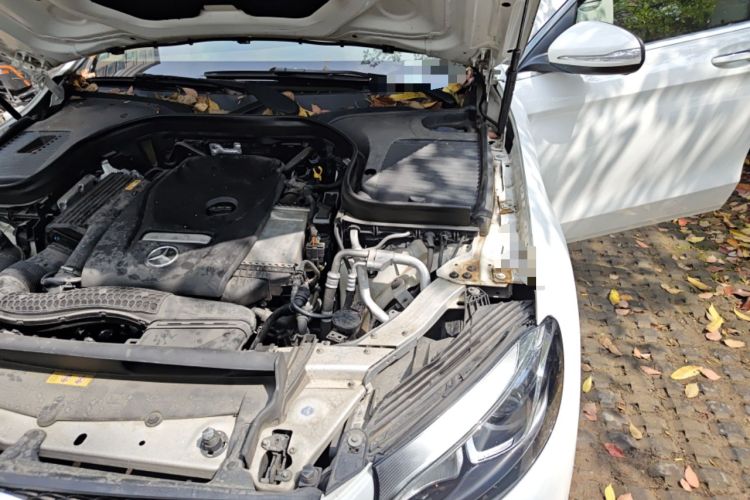 Used Mercedes-Benz GLC 2017 GLC 260 4MATIC Dynamic Edition Engine Bay Left