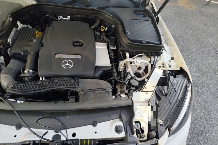 Used Mercedes-Benz GLC 2017 GLC 260 4MATIC Luxury Model Engine Bay Left