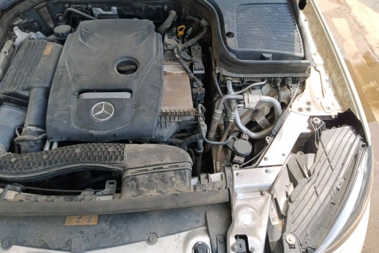 Used Mercedes-Benz GLC 2017 GLC 260 4MATIC Dynamic Edition Engine Bay Left