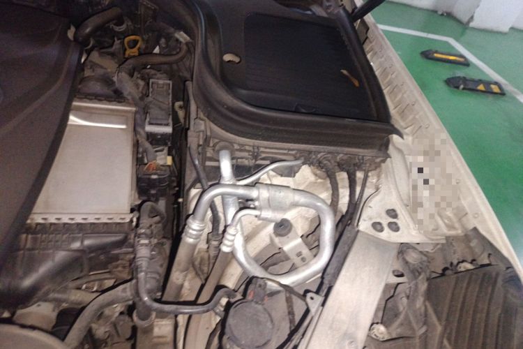 Used Mercedes-Benz GLC 2017 GLC 300 4MATIC Sport Edition Engine Bay Left