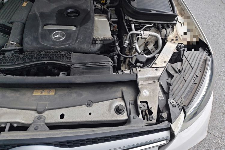 Used Mercedes-Benz GLC 2017 GLC 260 4MATIC Luxury Model Engine Bay Left