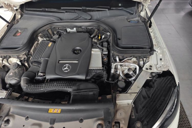 Used Mercedes-Benz GLC 2017 GLC 260 4MATIC Dynamic Edition Engine Bay Left