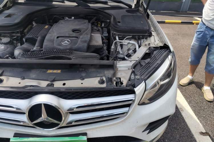 Used Mercedes-Benz GLC 2017 GLC 260 4MATIC Dynamic Edition Engine Bay Left