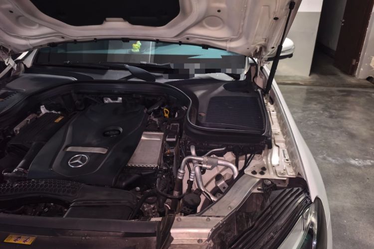 Used Mercedes-Benz GLC 2017 GLC 260 4MATIC Luxury Model Engine Bay Left