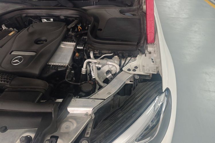 Used Mercedes-Benz GLC 2017 GLC 200 4MATIC Engine Bay Left