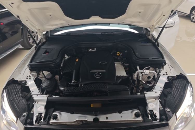 Used Mercedes-Benz GLC 2017 GLC 300 4MATIC Sport Edition Engine Bay