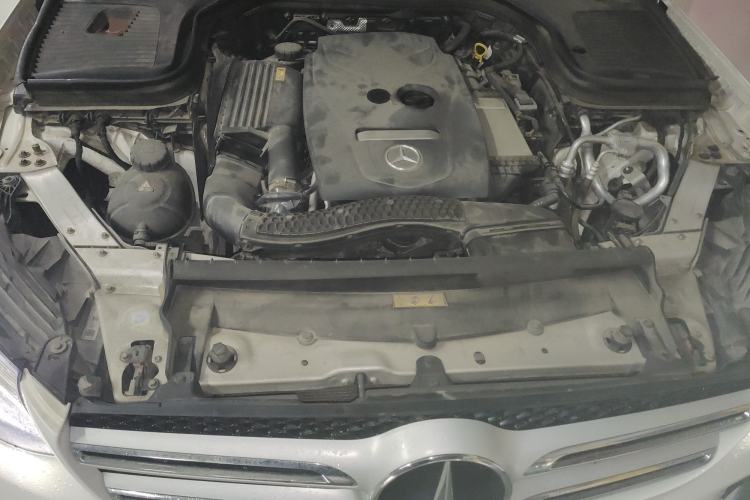 Used Mercedes-Benz GLC 2017 GLC 260 4MATIC Dynamic Edition Engine Bay