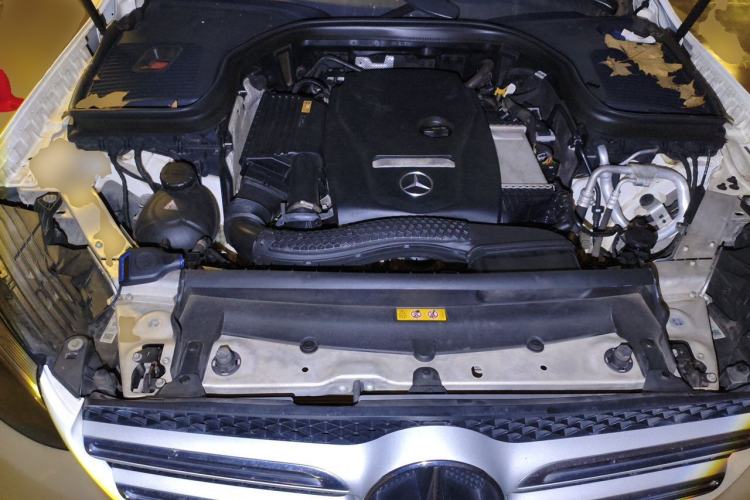 Used Mercedes-Benz GLC 2017 GLC 260 4MATIC Luxury Model Engine Bay