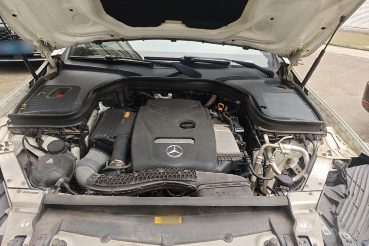 Used Mercedes-Benz GLC 2017 GLC 260 4MATIC Luxury Model Engine Bay