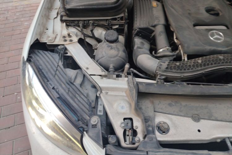 Used Mercedes-Benz GLC 2017 GLC 260 4MATIC Dynamic Edition Engine Bay Right