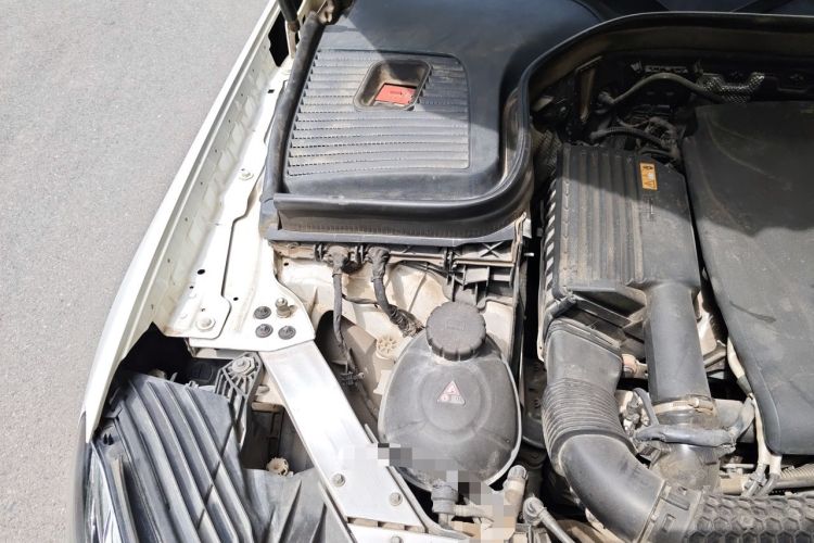 Used Mercedes-Benz GLC 2017 GLC 260 4MATIC Dynamic Edition Engine Bay Right