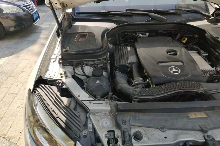 Used Mercedes-Benz GLC 2017 GLC 300 4MATIC Sport Edition Engine Bay Right