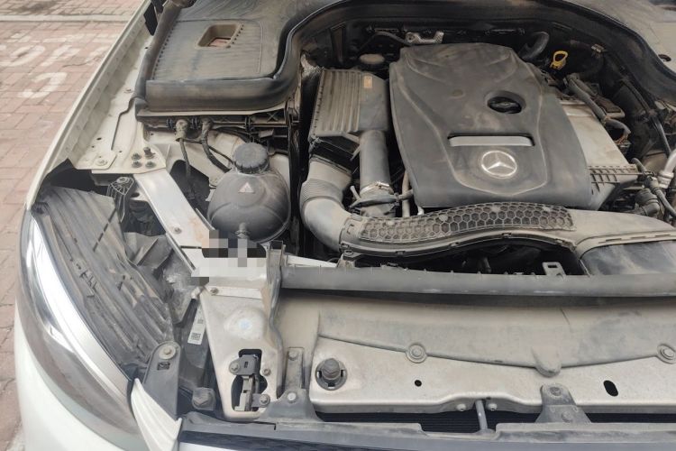 Used Mercedes-Benz GLC 2017 GLC 260 4MATIC Dynamic Edition Engine Bay Right