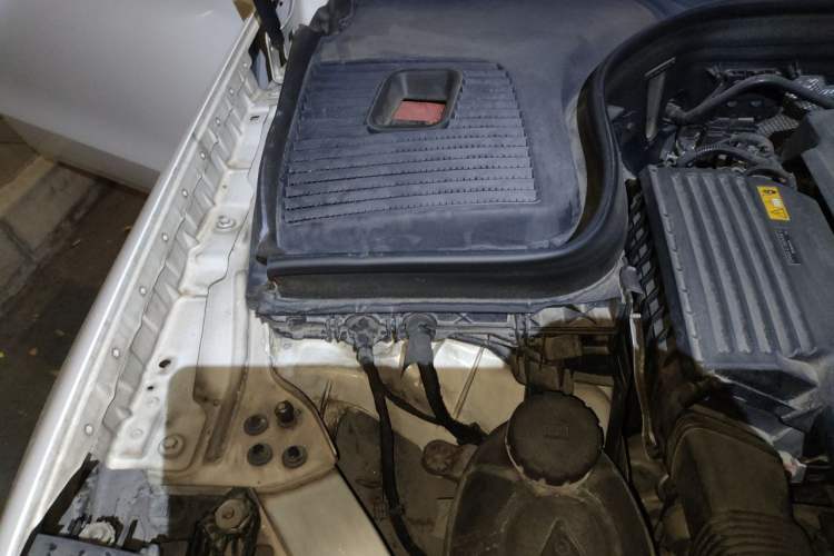 Used Mercedes-Benz GLC 2017 GLC 260 4MATIC Dynamic Edition Engine Bay Right