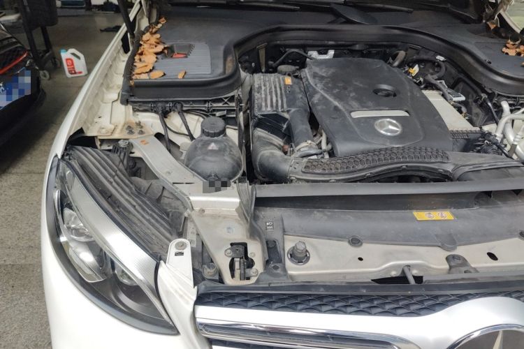 Used Mercedes-Benz GLC 2017 GLC 300 4MATIC Luxury Model Engine Bay Right