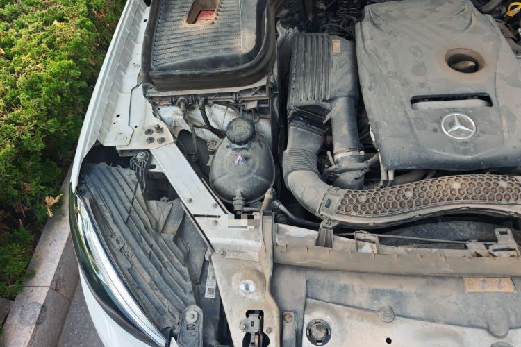 Used Mercedes-Benz GLC 2017 GLC 200 4MATIC Engine Bay Right