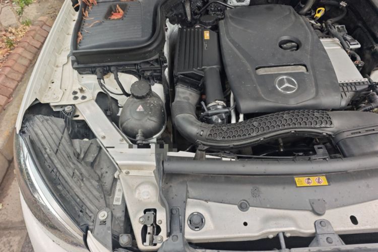 Used Mercedes-Benz GLC 2017 GLC 260 4MATIC Luxury Model Engine Bay Right