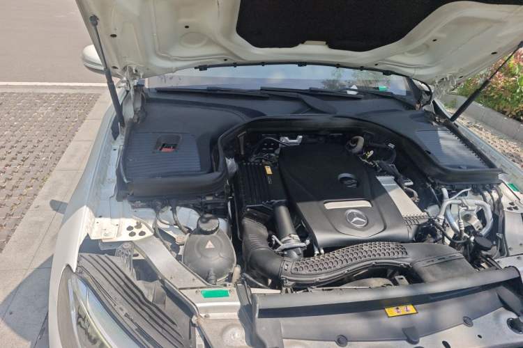 Used Mercedes-Benz GLC 2017 GLC 200 4MATIC Engine Bay Right
