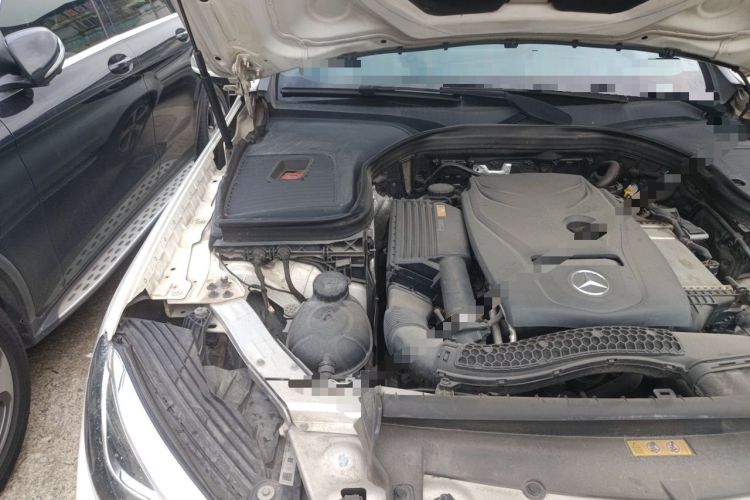 Used Mercedes-Benz GLC 2017 GLC 260 4MATIC Luxury Model Engine Bay Right
