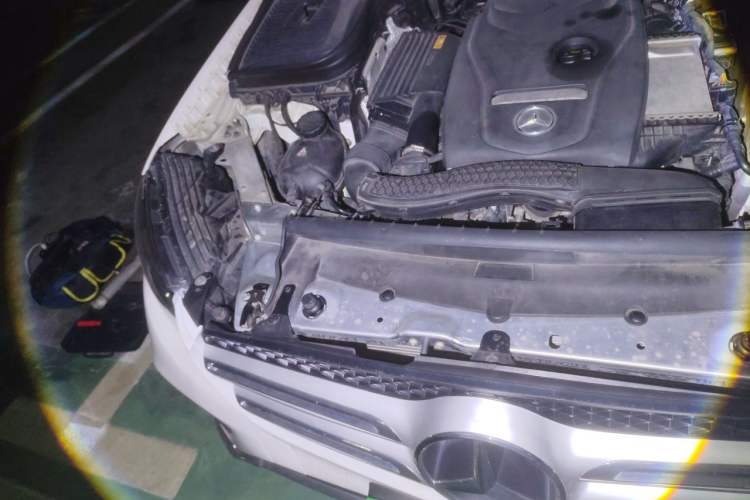 Used Mercedes-Benz GLC 2017 GLC 260 4MATIC Dynamic Edition Engine Bay Right
