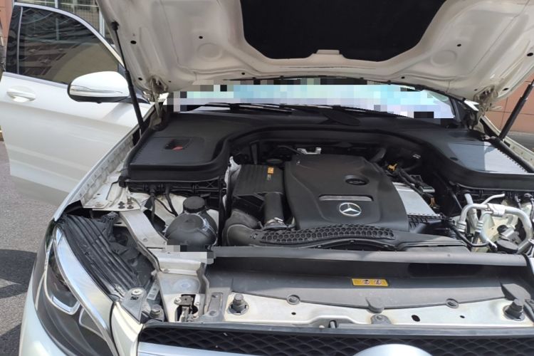 Used Mercedes-Benz GLC 2017 GLC 260 4MATIC Luxury Model Engine Bay Right