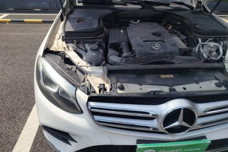 Used Mercedes-Benz GLC 2017 GLC 260 4MATIC Dynamic Edition Engine Bay Right
