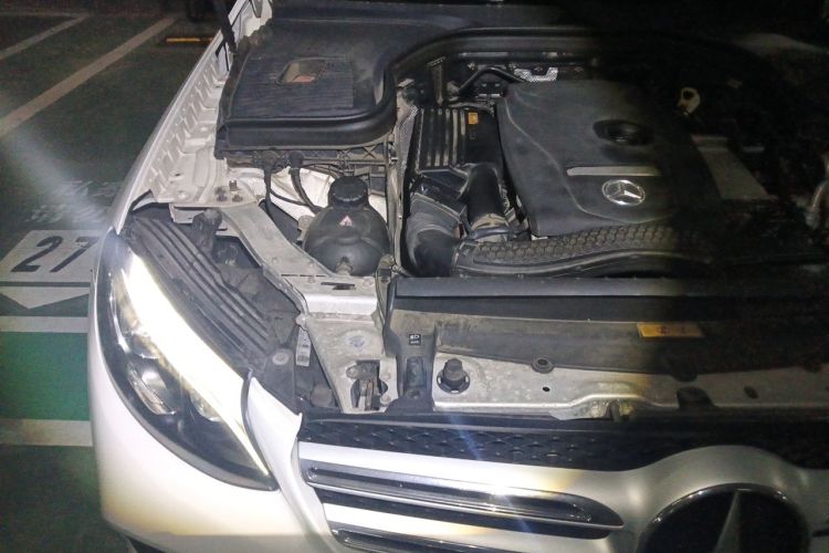 Used Mercedes-Benz GLC 2017 GLC 300 4MATIC Sport Edition Engine Bay Right