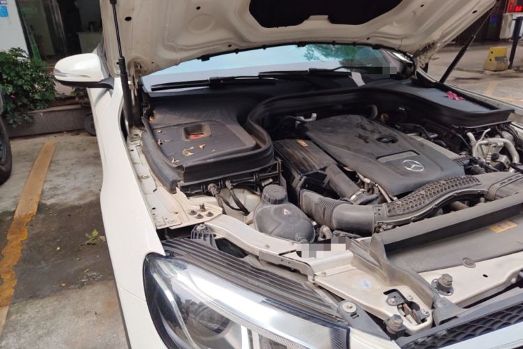 Used Mercedes-Benz GLC 2017 GLC 260 4MATIC Dynamic Edition Engine Bay Right