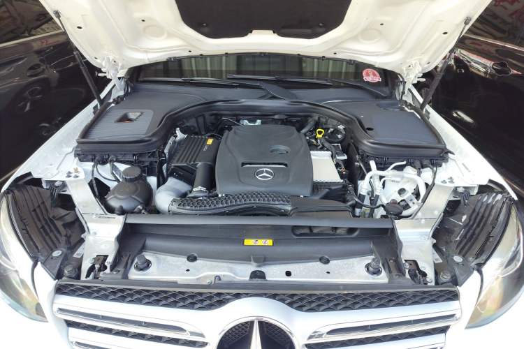Used Mercedes-Benz GLC 2017 GLC 260 4MATIC Luxury Model Engine Bay