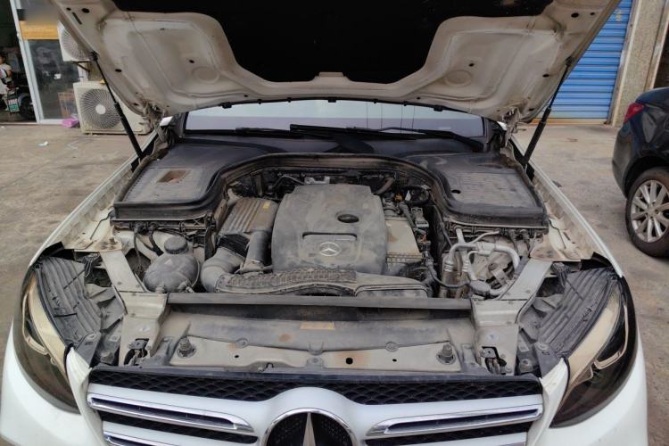 Used Mercedes-Benz GLC 2017 GLC 260 4MATIC Luxury Model Engine Bay