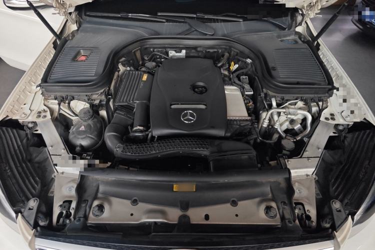 Used Mercedes-Benz GLC 2017 GLC 260 4MATIC Dynamic Edition Engine Bay