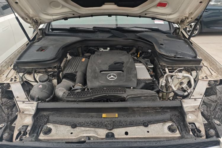 Used Mercedes-Benz GLC 2017 GLC 260 4MATIC Dynamic Edition Engine Bay